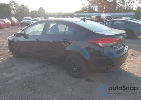 2017 Kia Forte Lx z USA, uszkodzony, nr VIN 3KPFL4A72HE055864